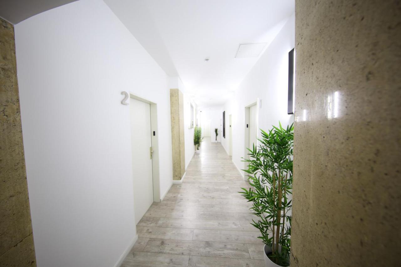 Luxomes - Aparthotel Zentrum Nuremberga Exterior foto